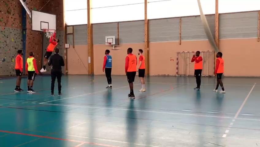 léquipe de foot den avant guingamp à kernilien 1