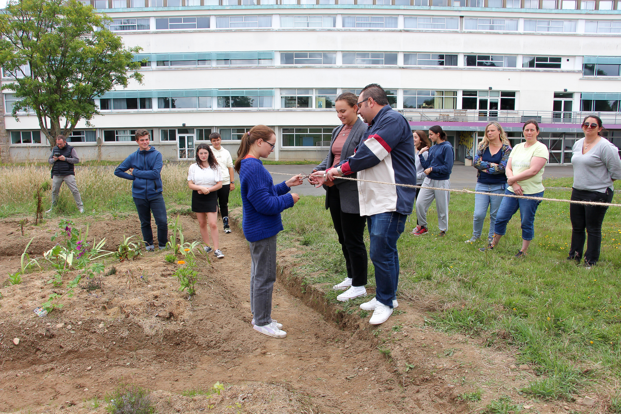 Inauguration jardin médiéval 4e 1