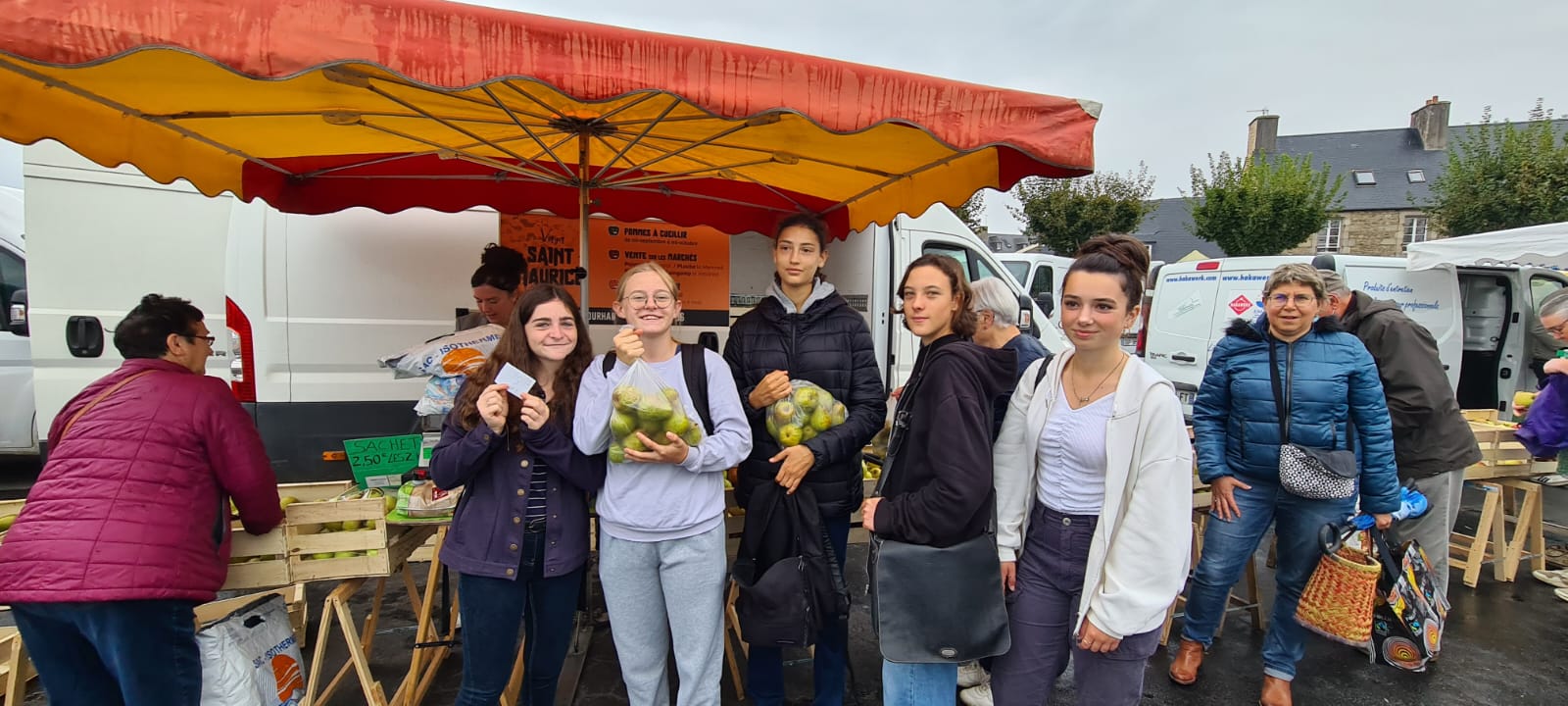 Marché des producteurs locaux cuisine puis picnic fin de semaine esdd 3